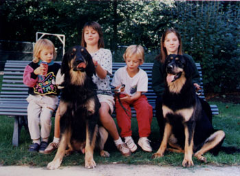 Host family of Ilos and Iulia