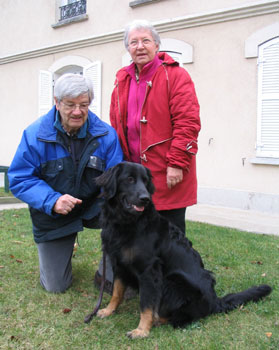 Koga et sa famille d'accueil